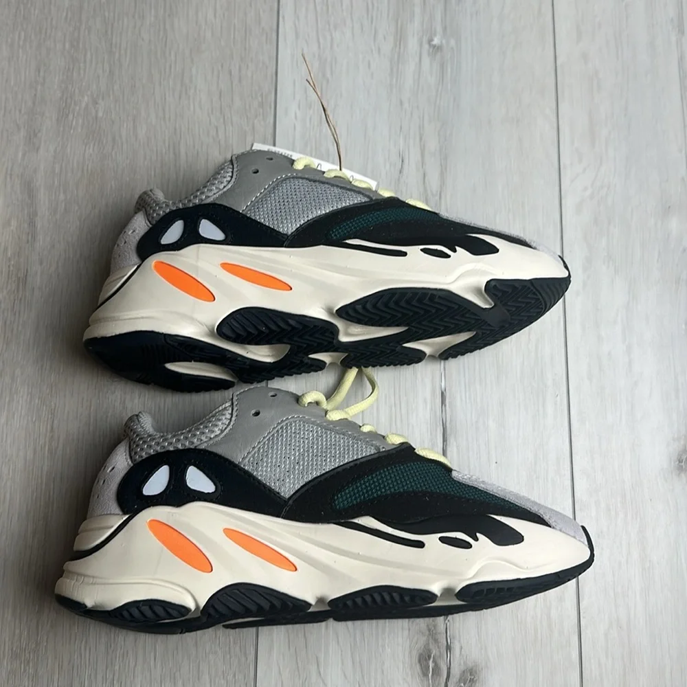 adidas lace up